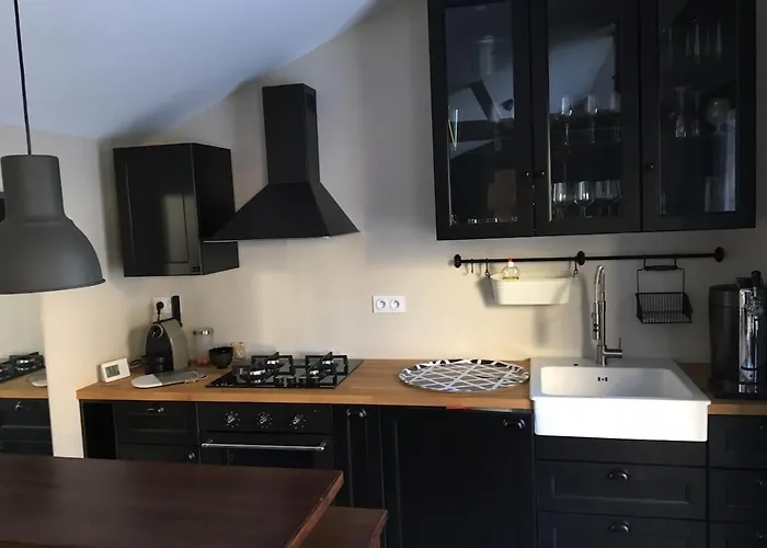 Feriehus Jolie Maison Avec Piscine, Proche Mt St Michel Avranches