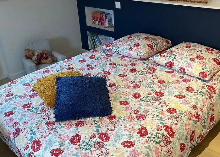 Feriehus Jolie Maison Avec Piscine, Proche Mt St Michel Avranches