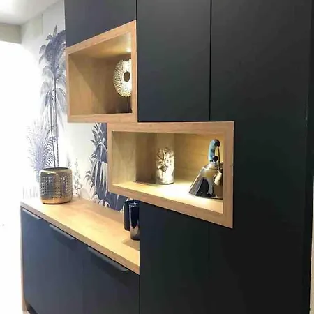 Jolie Maison Avec Piscine, Proche Mt St Michel بيت للعطل آفروشْ