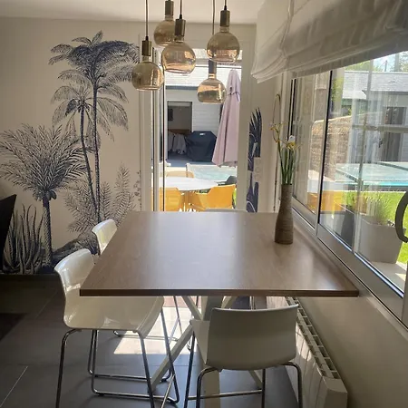 Jolie Maison Avec Piscine, Proche Mt St Michel * آفروشْ