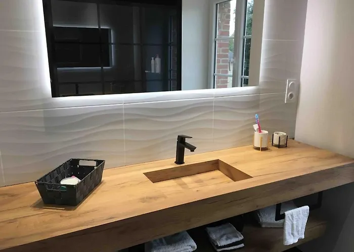 Jolie Maison Avec Piscine, Proche Mt St Michel Prázdninový dům Avranches