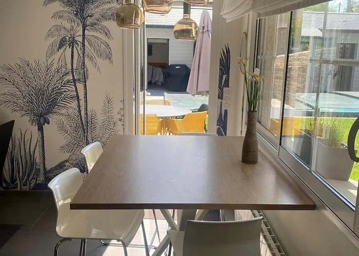 Jolie Maison Avec Piscine, Proche Mt St Michel * Avranches